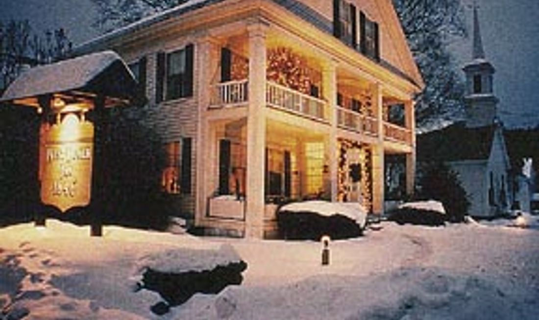 West Dover Inn Exterior