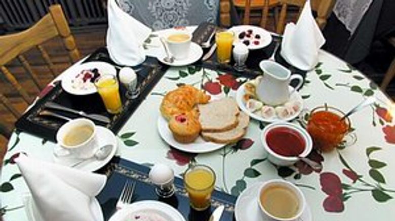 <b>Swiss Hotel Restaurant</b>