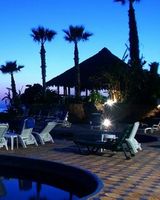 Las Rocas Resort & Spa