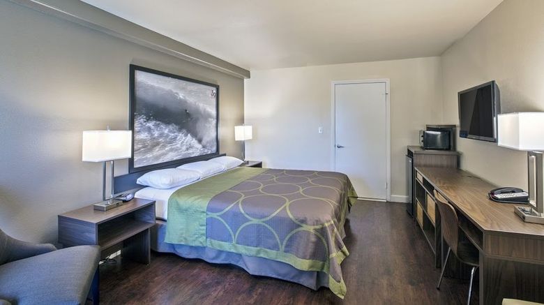 <b>The Hotel 39 Westminster/Huntington area Room</b> <b>The Hotel 39 Westminster/Huntington area Room</b>