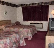 Pioneer Motor Inn Suite