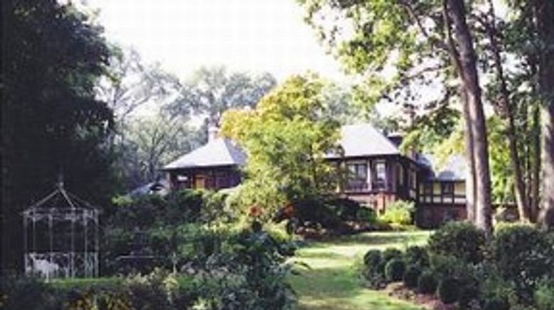 Gramercy Mansion Exterior