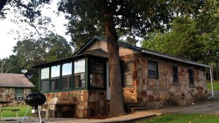 Three Oaks Resort