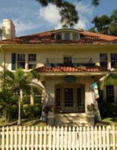 German Berl Inn Historical B&B