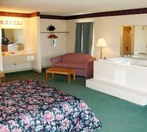 Ozark Mountain Inn Suite