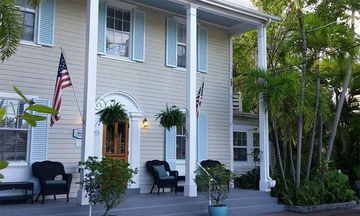 Westwinds Inn