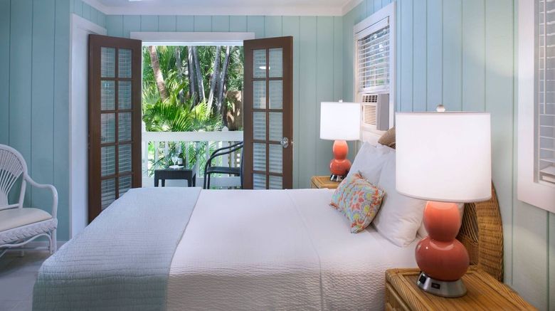 <b>Westwinds Inn Room</b>
