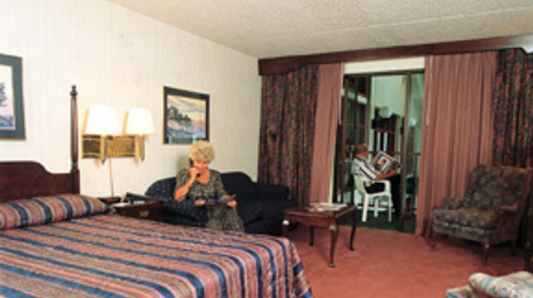 Lodge of the Ozarks Room