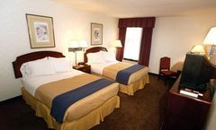 Red Roof Inn & Suites Newport News