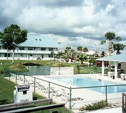 Swiss Inn & Tennis Center Pool
