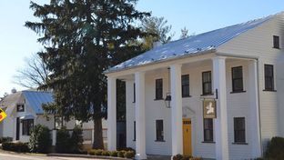 The White Moose Inn