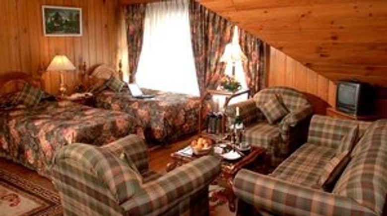 <b>The Elgin Hotel Suite</b>