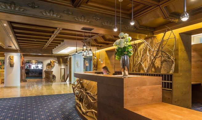 Arthotel Cappella Lobby