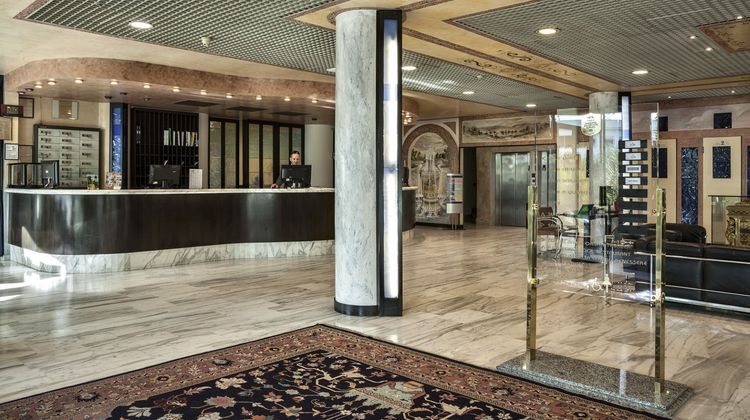 Hotel Saccardi & Spa Lobby