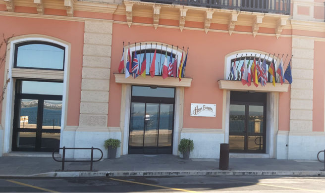 Europa Hotel Exterior