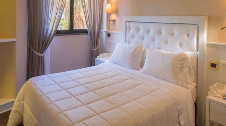 TH Cinisi-Florio Park Hotel Room