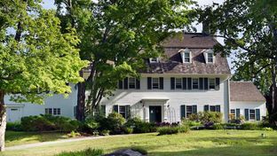 Adair Country Inn