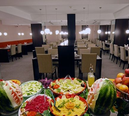 Klas Hotel Restaurant