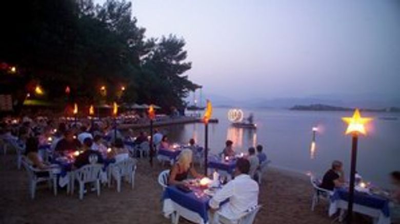 <b>Club & Hotel Letoonia Restaurant</b>