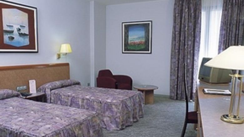 <b>Hotel Vila De Caldes Room</b>