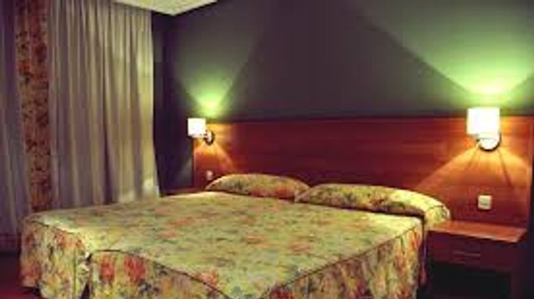<b>San Millan Hotel Room</b>