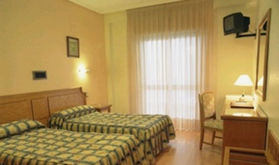 El Principe Hotel Room