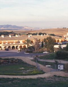 La Cueva Park