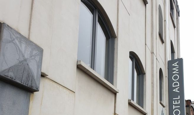 Adoma Hotel Exterior