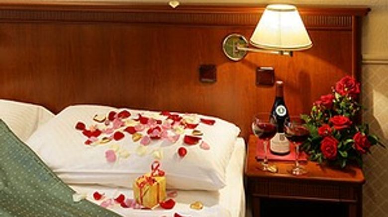 <b>Hotel Adria Room</b>