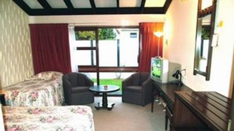 <b>Aztec Motel Room</b>