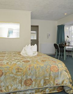 ASURE Palm Court Motor Inn