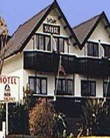 Le Chalet Suisse Motel
