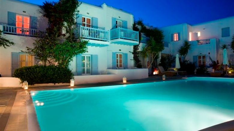 <b>Dionysos Luxury Hotel Pool</b>