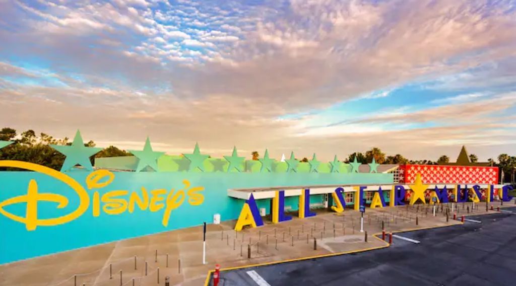 洋楽 Disney Parks & Resorts Music Collection The Best (and Worst!) Details of Disney's All-Star Music Resort