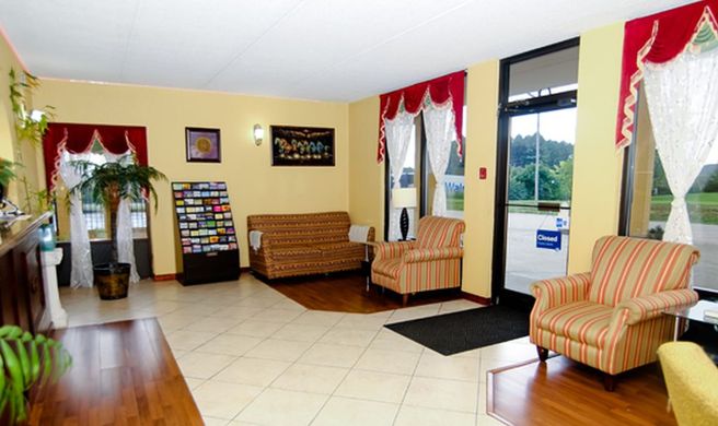 Executive Inn Lobby
