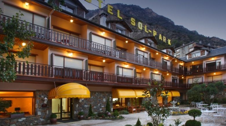 Hotel Sol-Park Exterior