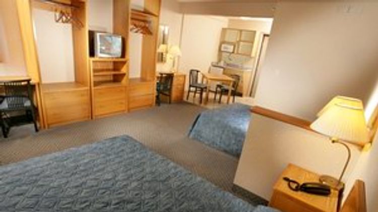Conestoga Residence & Conference Centre Suite