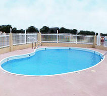Express Inn Pool