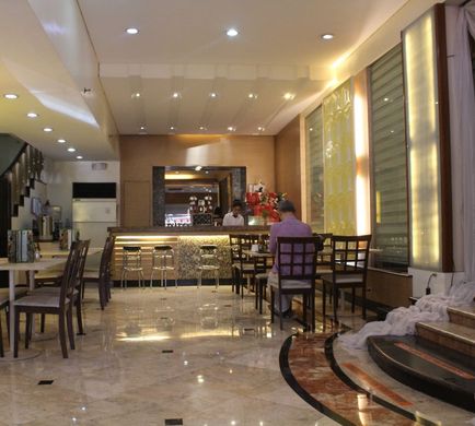 Palm Grove Hotel Restaurant