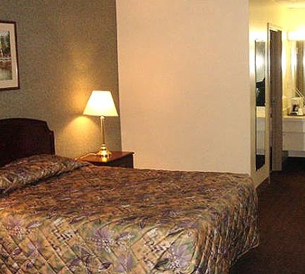 German Village Inn Room