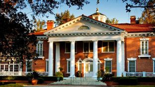 Woodlands Inn