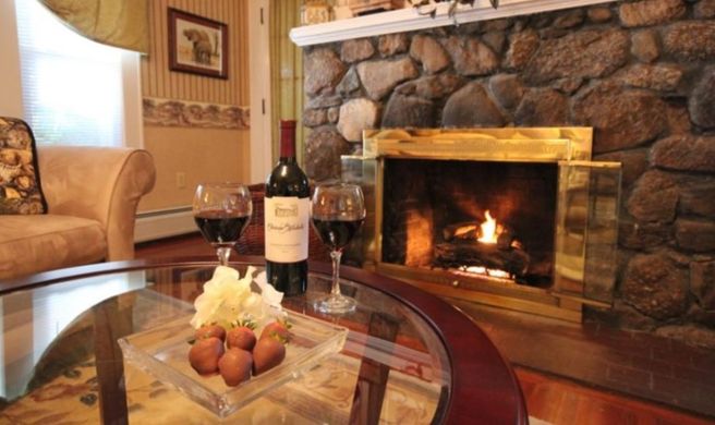 Glynn House Inn Lobby