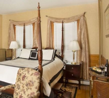 Glynn House Inn Room