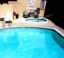 Quality Inn Victorville I-15 Pool