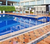 Bayview on the Park Pool