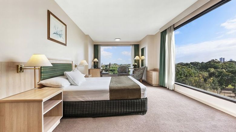 <b>Bayview on the Park Room</b>