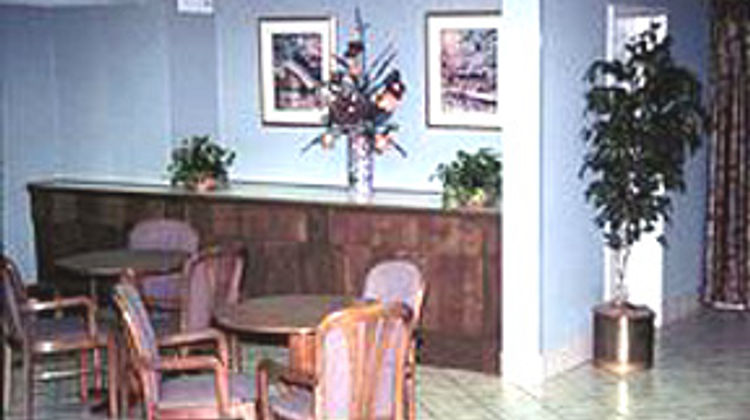 Motel 6 Troy Lobby
