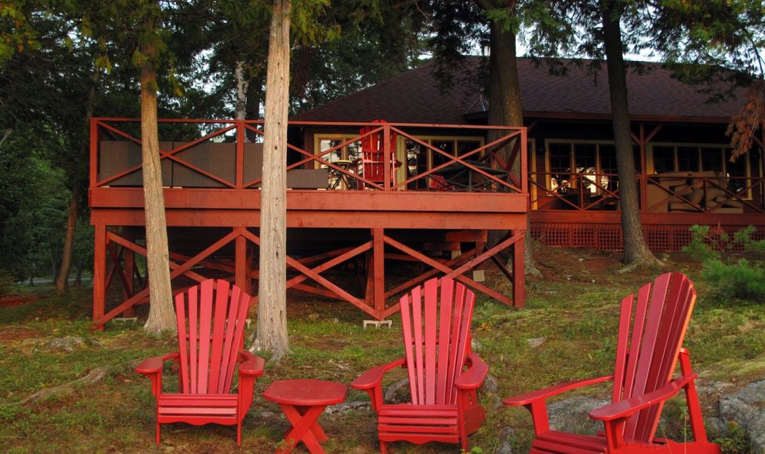Melwel Lodge Exterior
