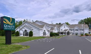 Quality Inn & Suites Shawano