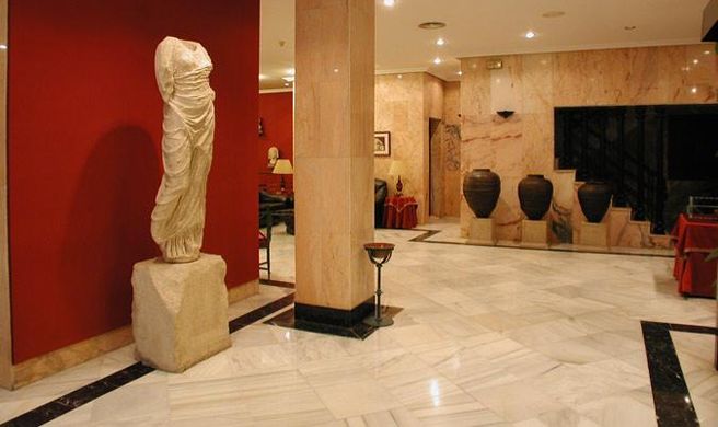 Hotel Nova Roma Lobby